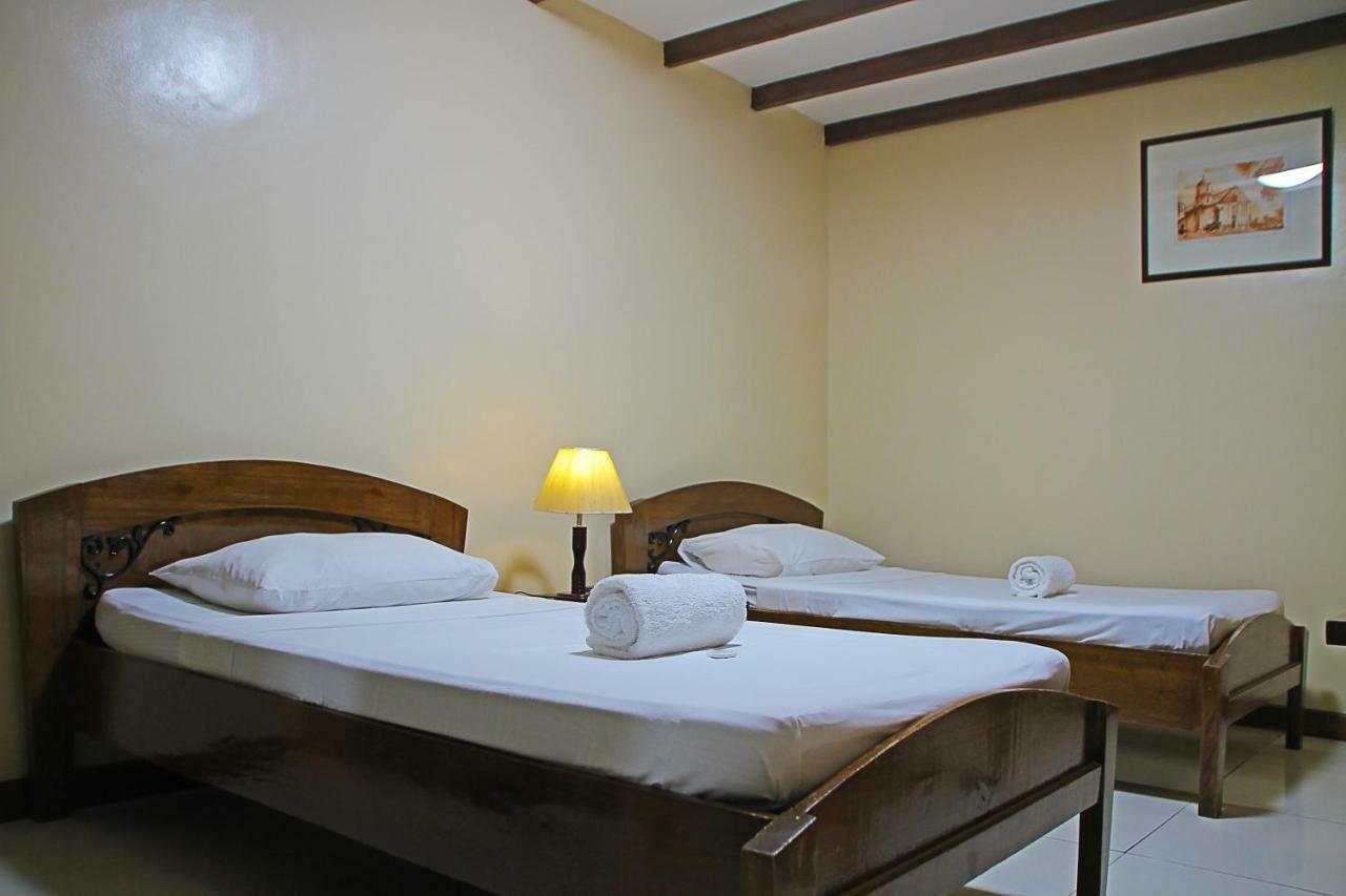 World View Pension House Dumaguete City Exterior photo